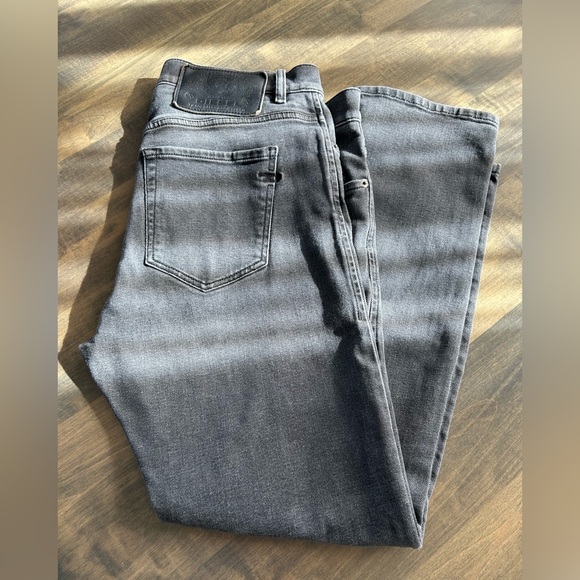 Diesel D-Viker Straight Men's Charcoal Jeans - Picture 2 of 9